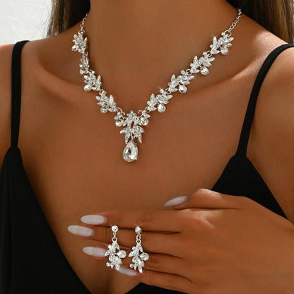 Bridal Crystal Necklace Earrings Set - My Vibe Finder